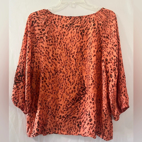 Sanctuary Orange Leopard Print 3/4 Sleeve Button Down Blouse Size Large - Picture 2 of 5